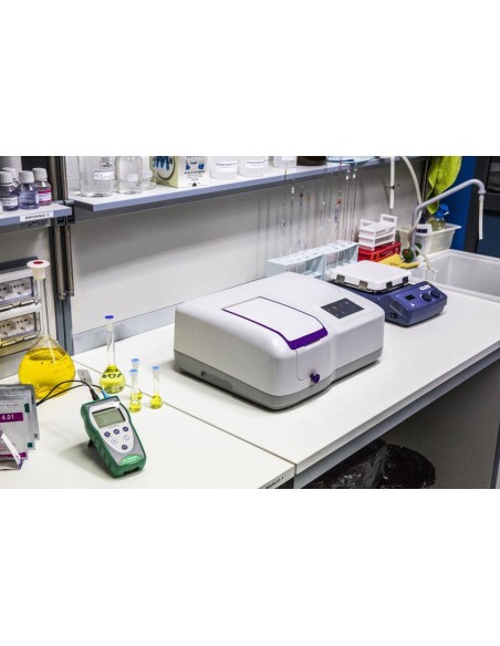 Spettrofotometro Onda UV-31 SCAN in laboratorio