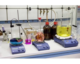 Agitatore magnetico analogico con piastra riscaldante M2-A  2