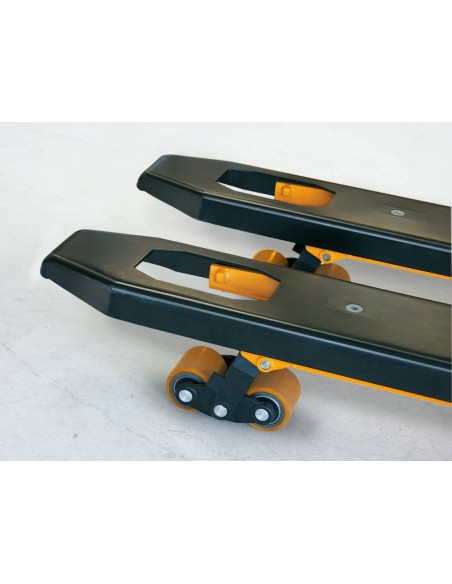 Transpallet pesatore Kern VHB dettaglio forche / ruote