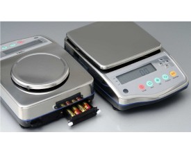 Kit cassetto estraibile per 4 pile stilo AA.